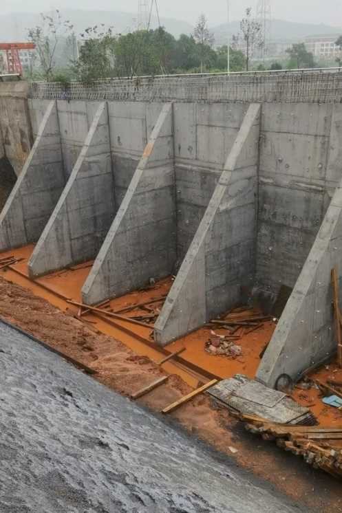 周口锚杆式挡土墙